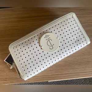 NWT Juicy couture off white leather with logo zip around full length wallet